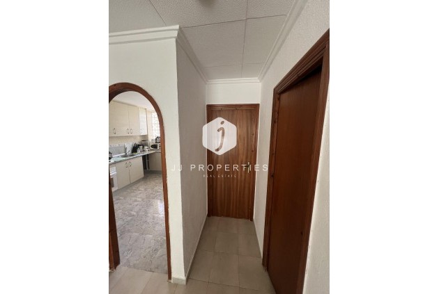 Tweedehands - Chalet -
Torrevieja - La Siesta - El Salado - Torreta