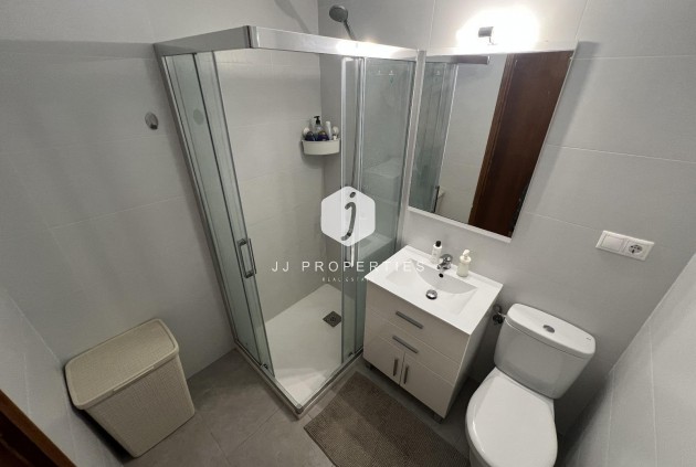 Tweedehands - Chalet -
Torrevieja - La Siesta - El Salado - Torreta