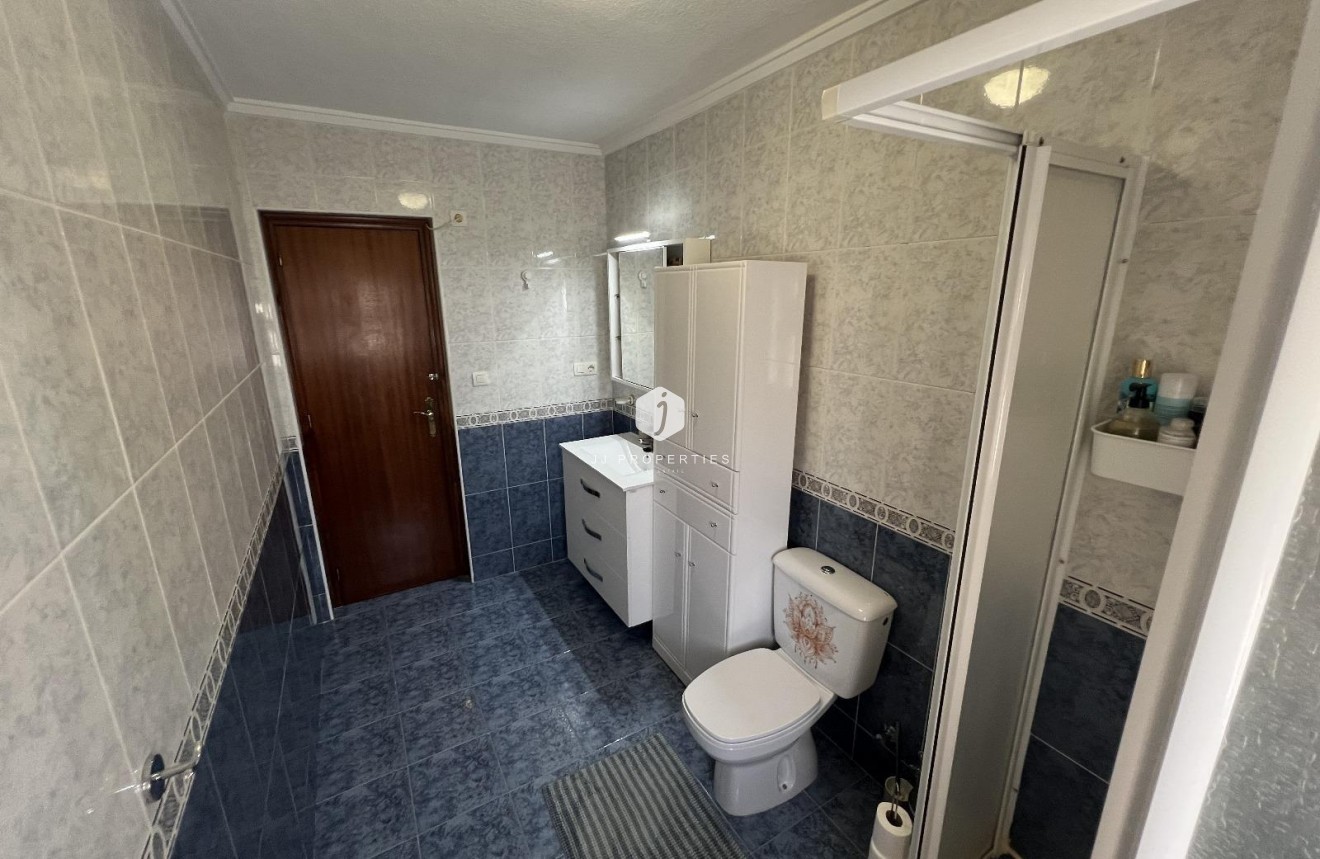 Tweedehands - Chalet -
Torrevieja - La Siesta - El Salado - Torreta