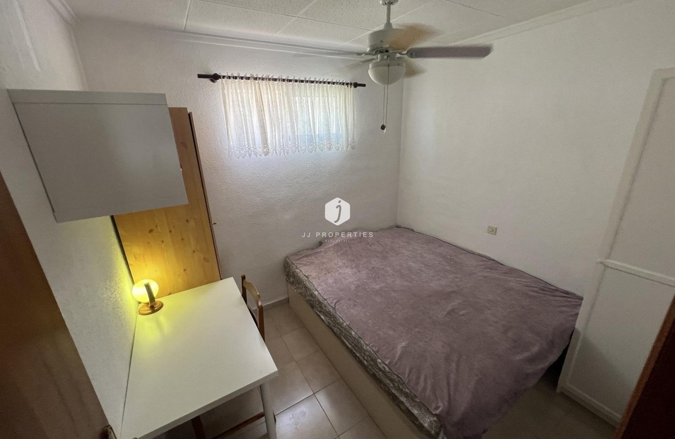 Tweedehands - Chalet -
Torrevieja - La Siesta - El Salado - Torreta