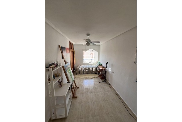 Tweedehands - Chalet -
Torrevieja - La Siesta - El Salado - Torreta