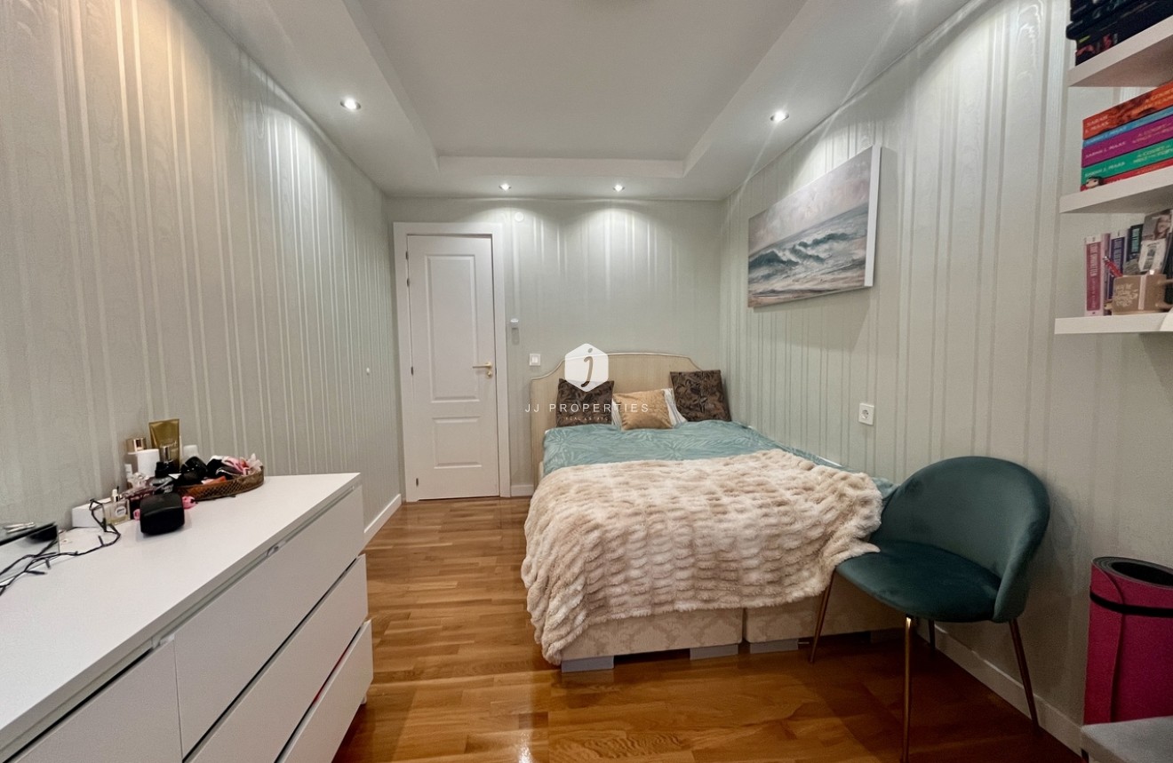 D'occasion - Appartement -
Torrevieja - Costa Blanca