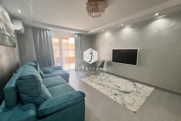 D'occasion - Appartement -
Torrevieja - Costa Blanca