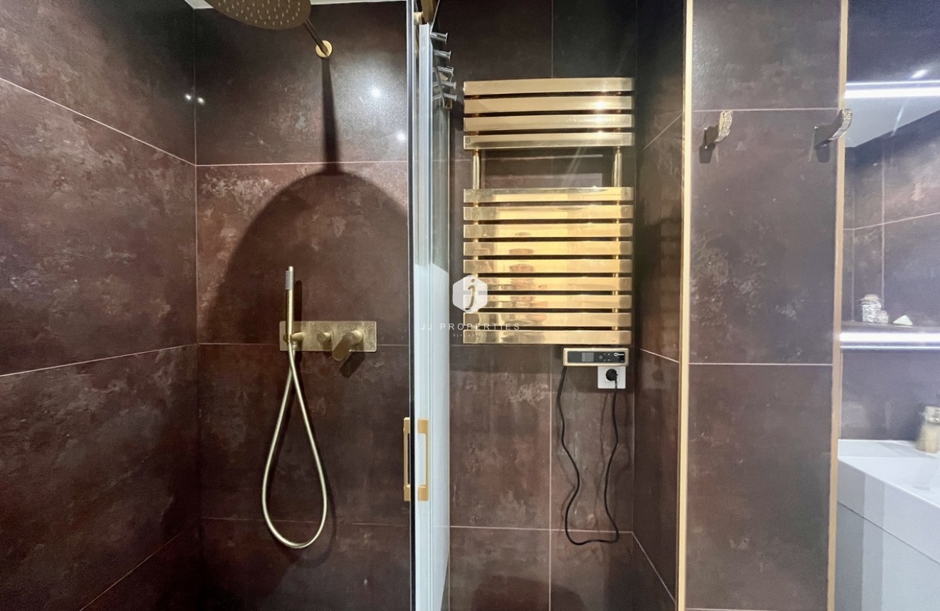 D'occasion - Appartement -
Torrevieja - Costa Blanca