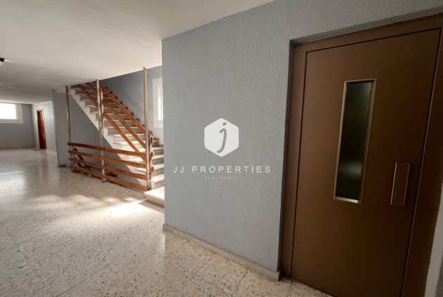 D'occasion - Appartement -
Torrevieja - Costa Blanca