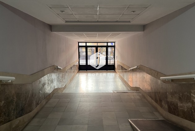 D'occasion - Appartement -
Torrevieja - Costa Blanca