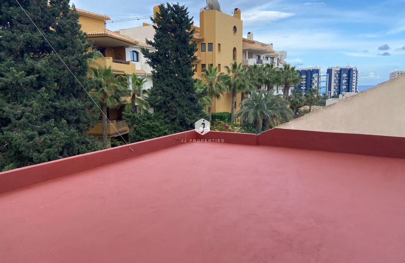 Tweedehands - Chalet -
Orihuela Costa - Punta Prima