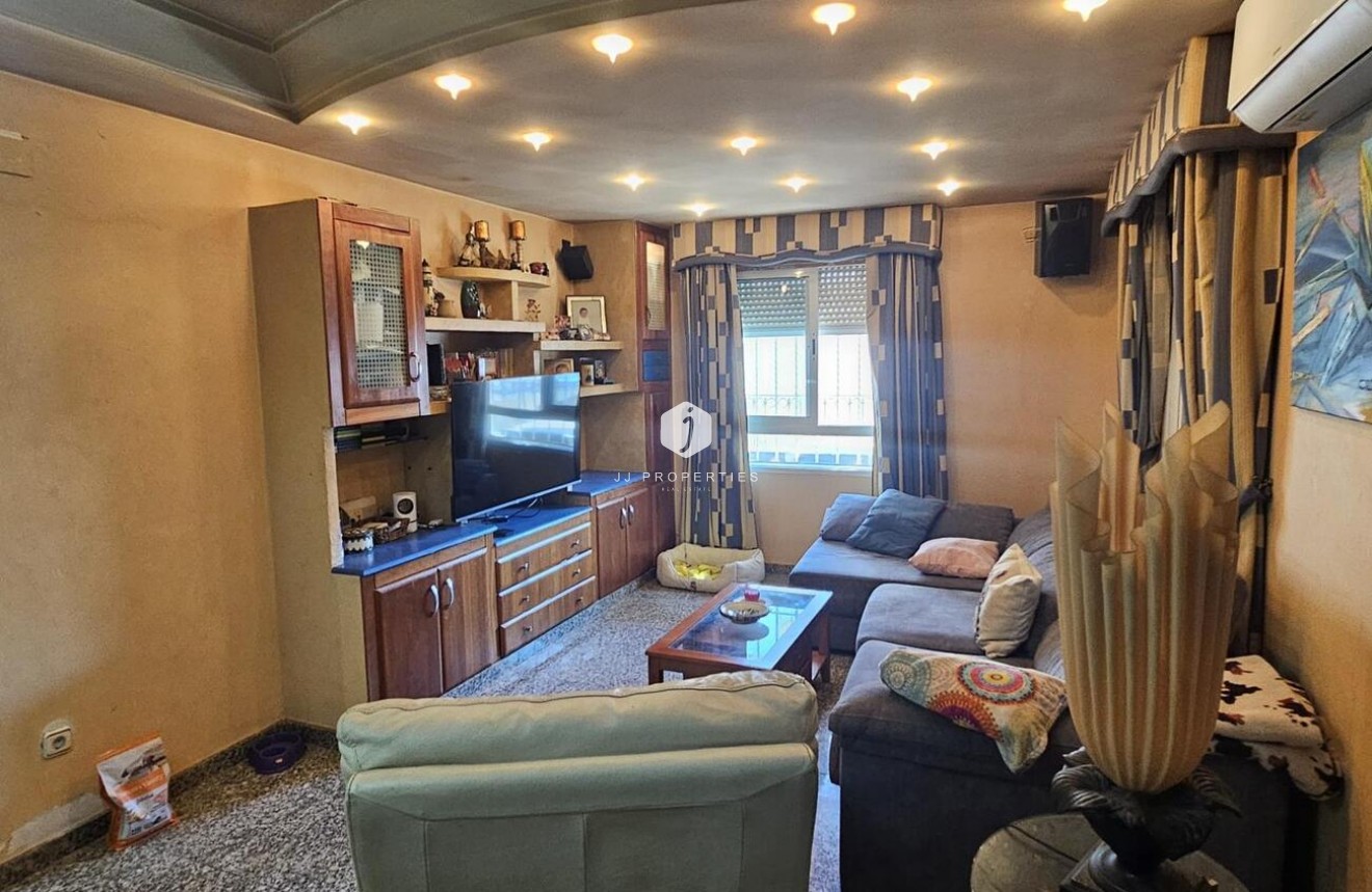 Tweedehands - Penthouse -
Torrevieja - CENTRE