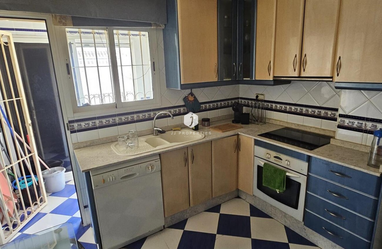 Tweedehands - Penthouse -
Torrevieja - CENTRE