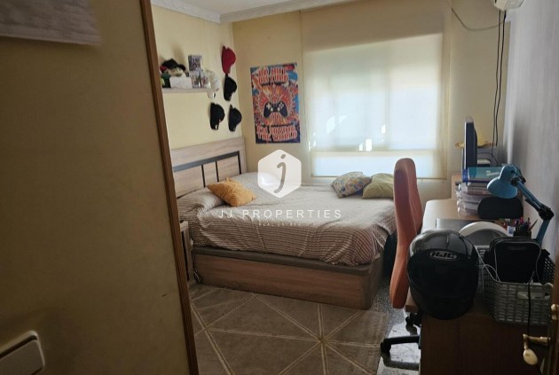 Tweedehands - Penthouse -
Torrevieja - CENTRE