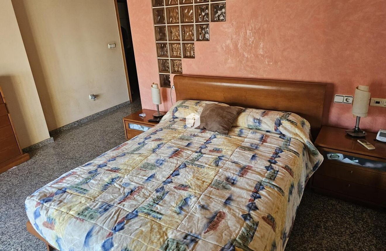 Tweedehands - Penthouse -
Torrevieja - CENTRE