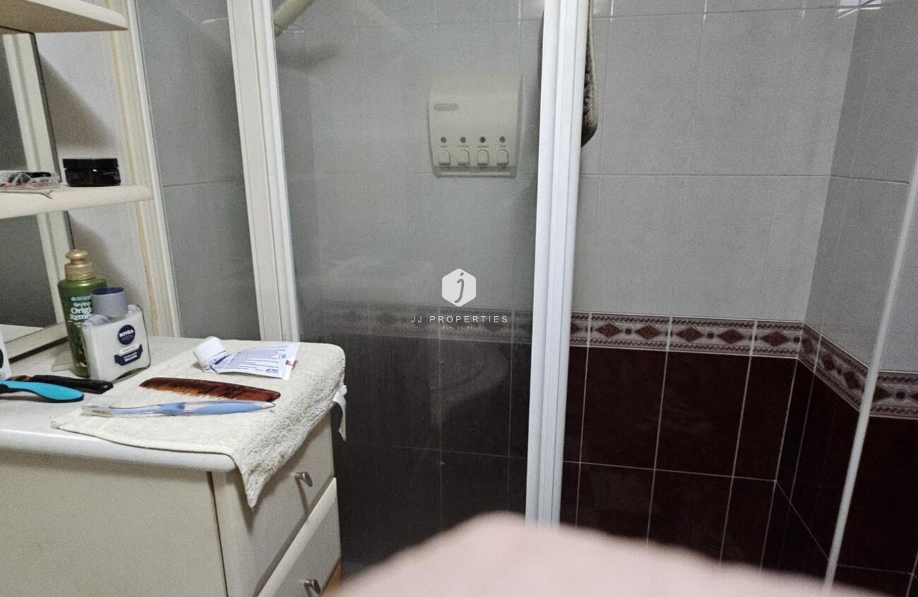 Tweedehands - Penthouse -
Torrevieja - CENTRE