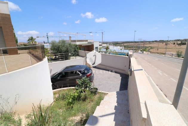 Tweedehands - Villa -
San Miguel de Salinas - Inland