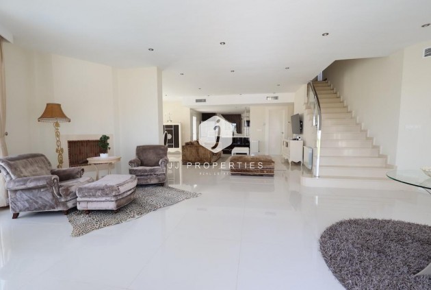 Tweedehands - Villa -
Ciudad Quesada - Costa Blanca