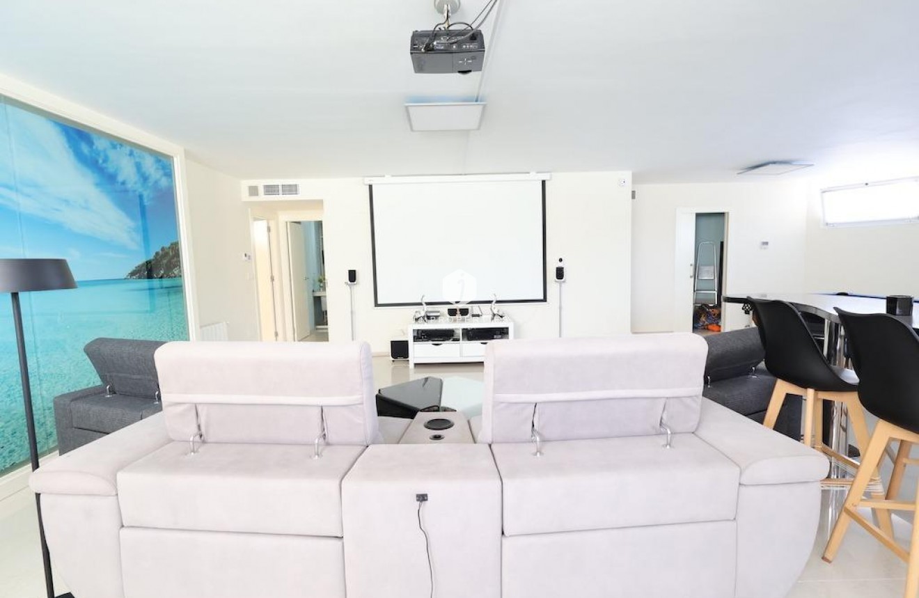 Tweedehands - Villa -
Ciudad Quesada - Costa Blanca