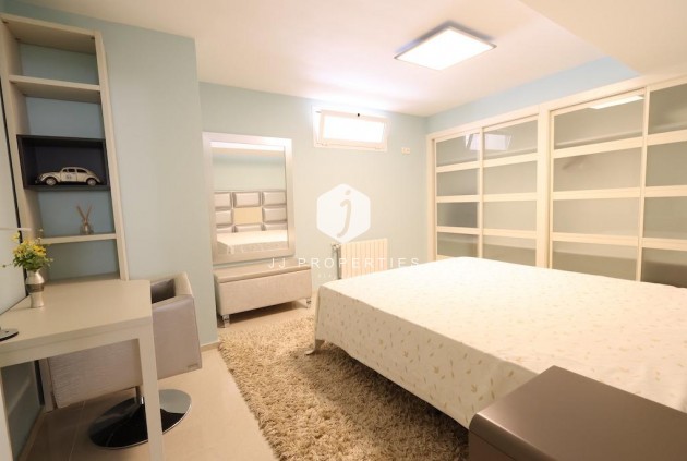 Tweedehands - Villa -
Ciudad Quesada - Costa Blanca