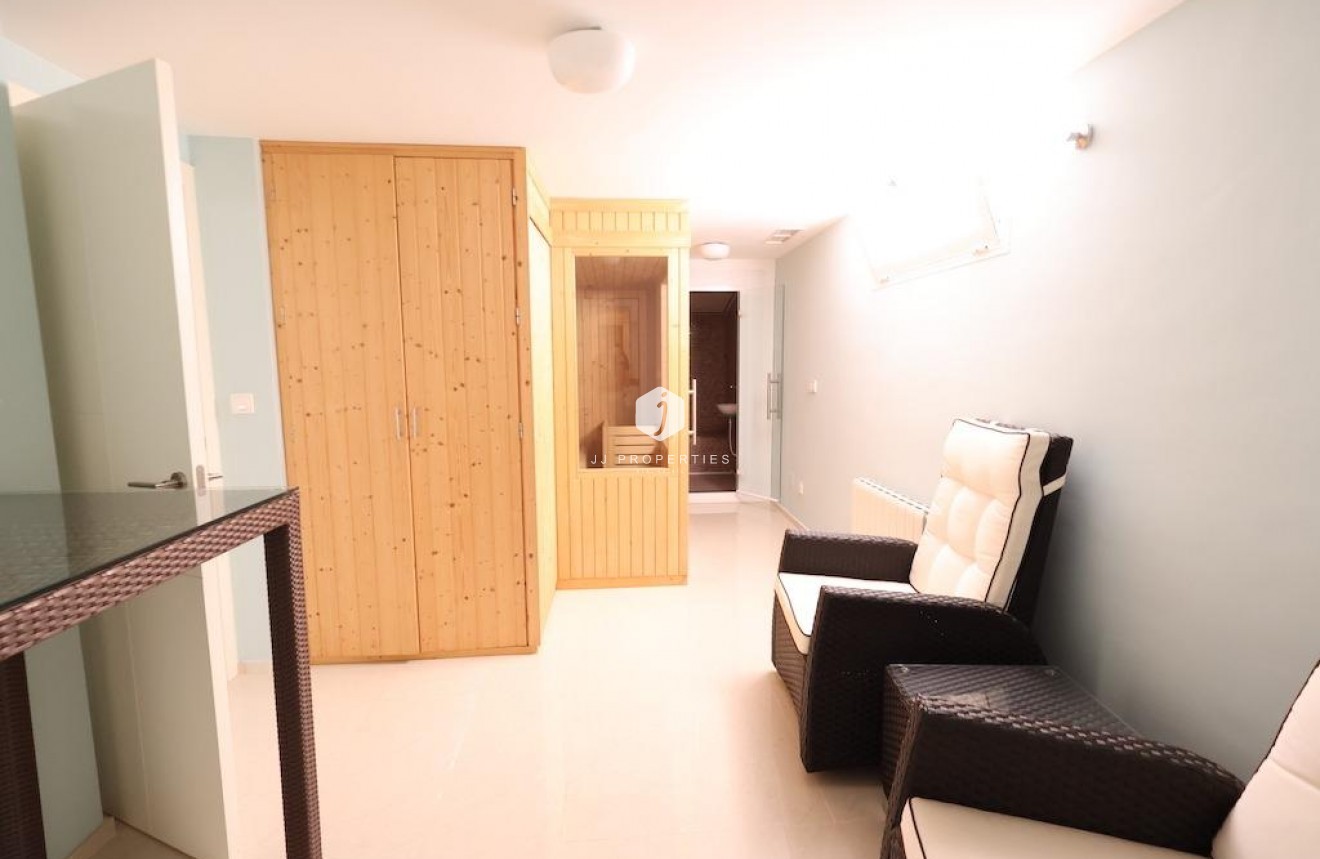 Tweedehands - Villa -
Ciudad Quesada - Costa Blanca