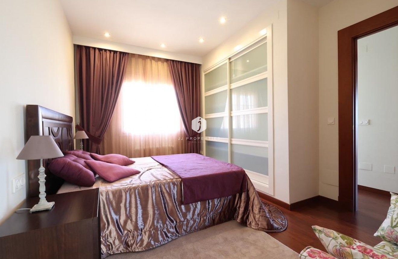 Tweedehands - Villa -
Ciudad Quesada - Costa Blanca