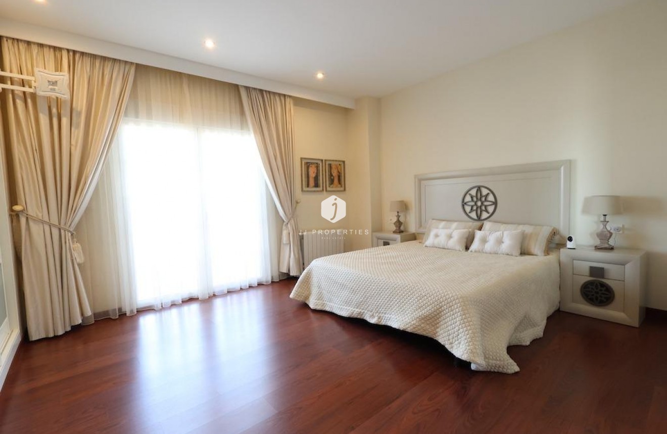 Tweedehands - Villa -
Ciudad Quesada - Costa Blanca