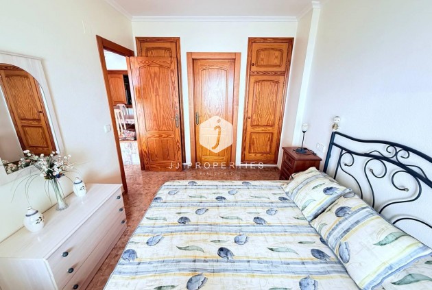 Tweedehands - Appartement / flat -
Torrevieja - La Mata