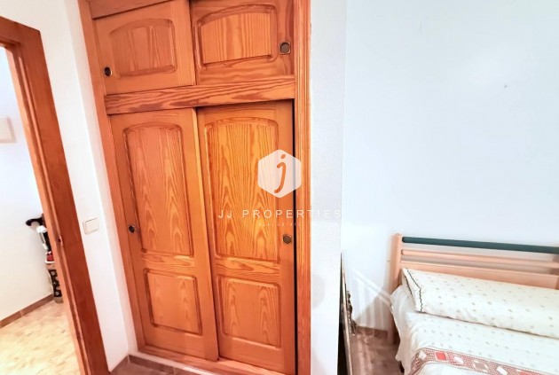 Tweedehands - Appartement / flat -
Torrevieja - La Mata