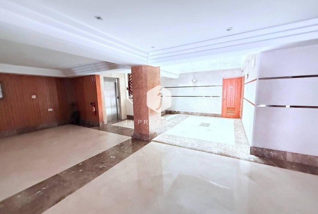 Tweedehands - Appartement / flat -
Torrevieja - La Mata