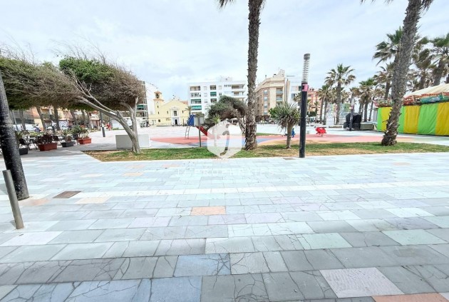 Tweedehands - Appartement / flat -
Torrevieja - La Mata