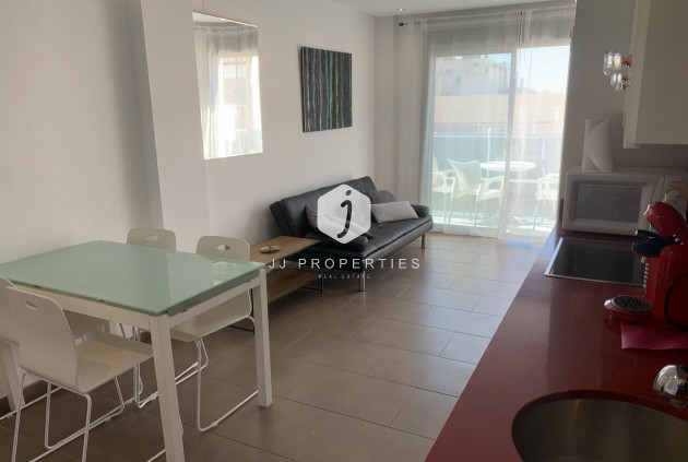 Tweedehands - Appartement / flat -
Guardamar del Segura - Pueblo