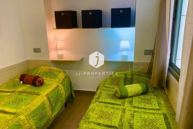 Tweedehands - Appartement / flat -
Guardamar del Segura - Pueblo