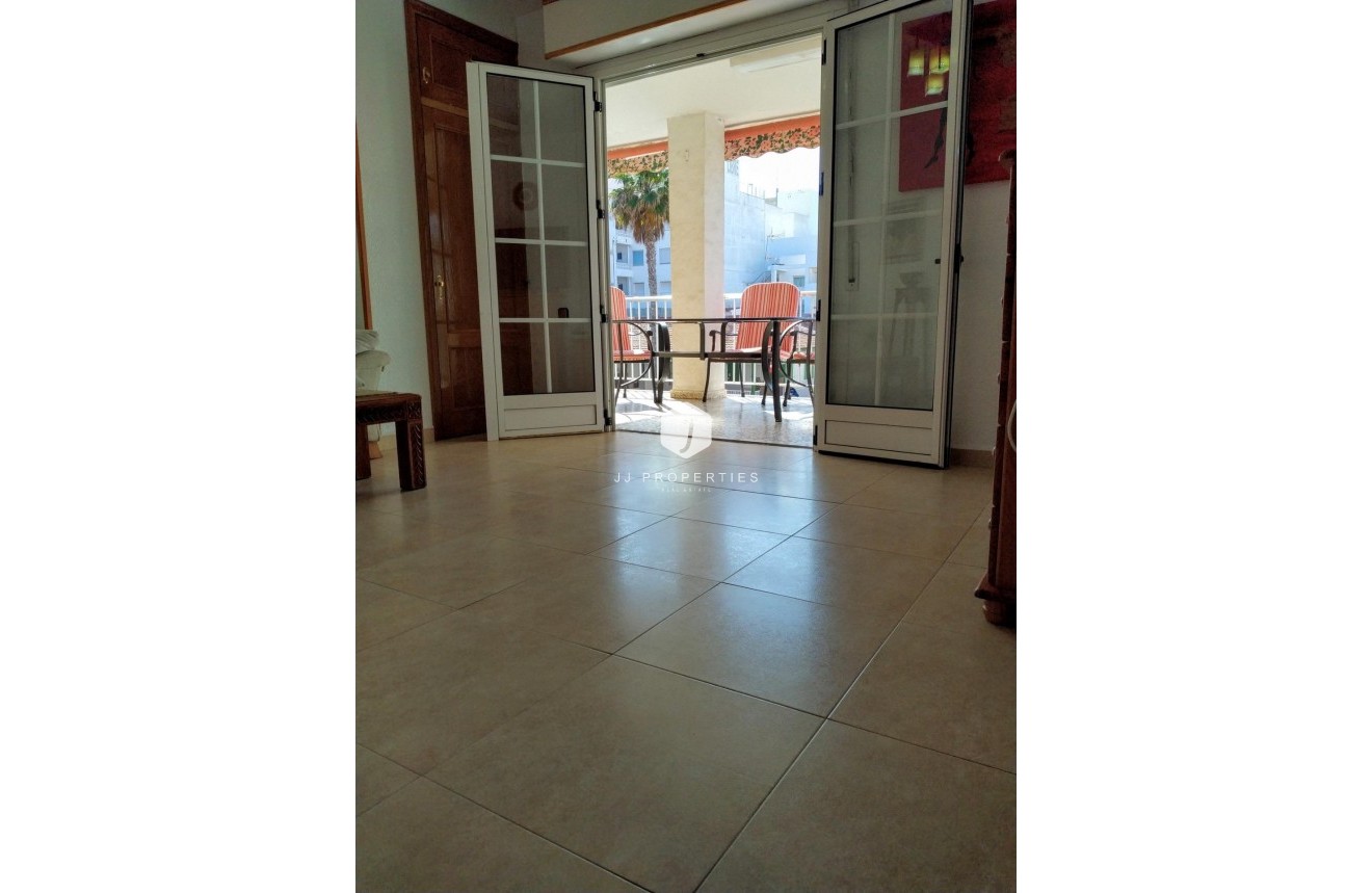 Tweedehands - Appartement / flat -
Torrevieja - Playa de los Naufragos