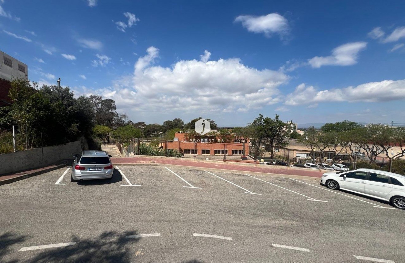 Tweedehands - Chalet -
Guardamar del Segura - Centro