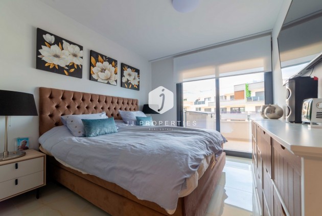 Tweedehands - Appartement / flat -
Playa Flamenca - Costa Blanca