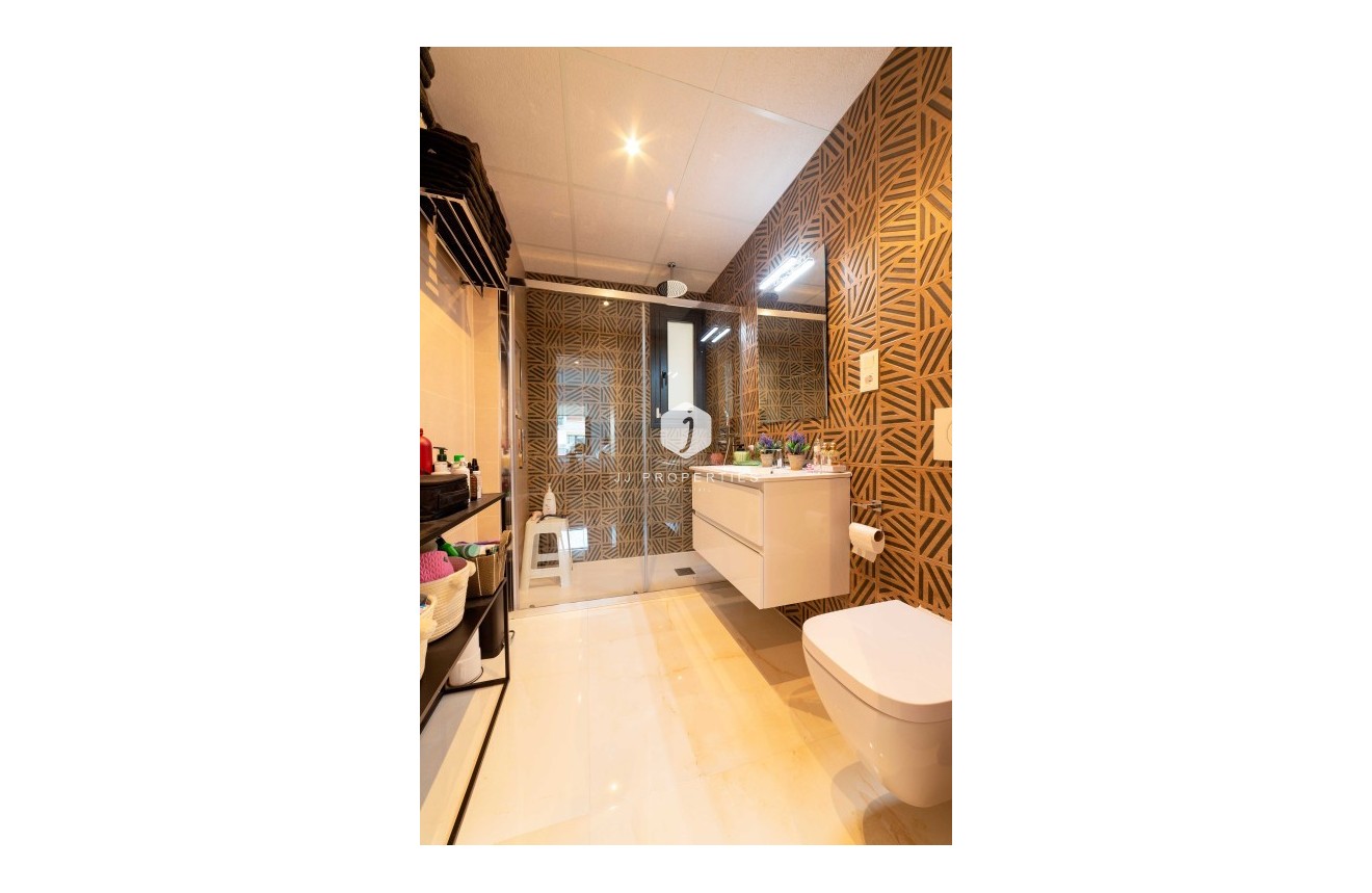 Tweedehands - Appartement / flat -
Playa Flamenca - Costa Blanca