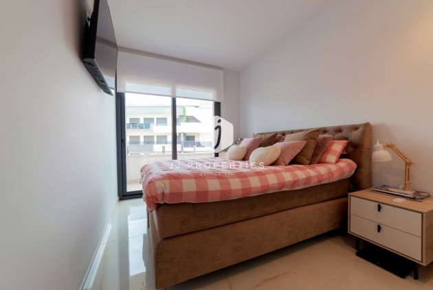 Tweedehands - Appartement / flat -
Playa Flamenca - Costa Blanca