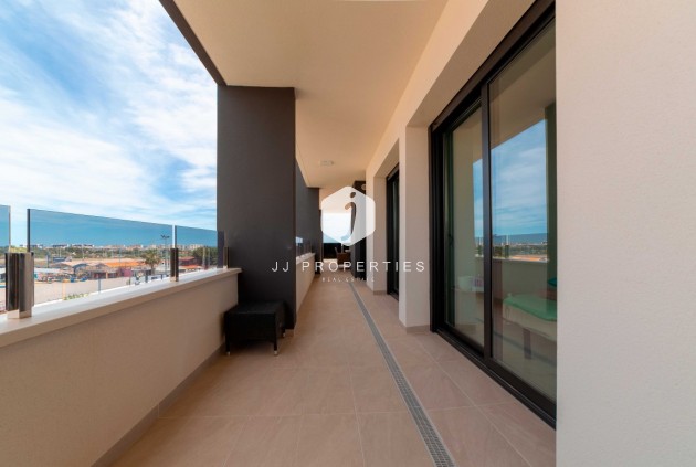 Tweedehands - Appartement / flat -
Playa Flamenca - Costa Blanca