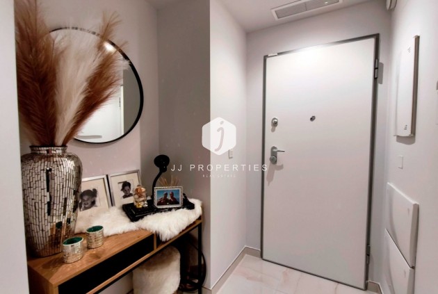 Tweedehands - Appartement / flat -
Playa Flamenca - Costa Blanca