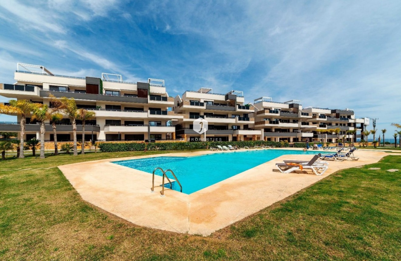 Tweedehands - Appartement / flat -
Playa Flamenca - Costa Blanca