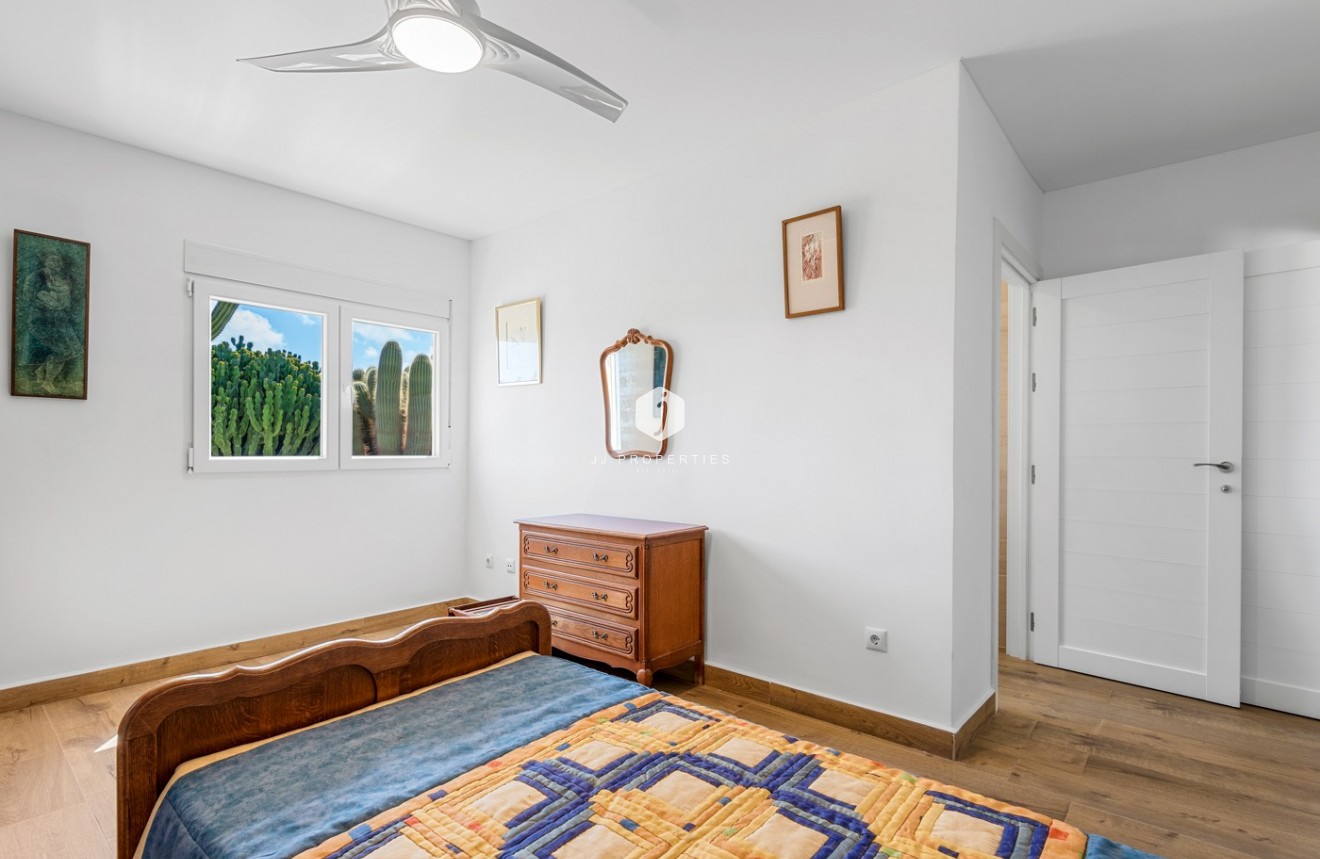 Tweedehands - Villa -
Los Montesinos - Costa Blanca