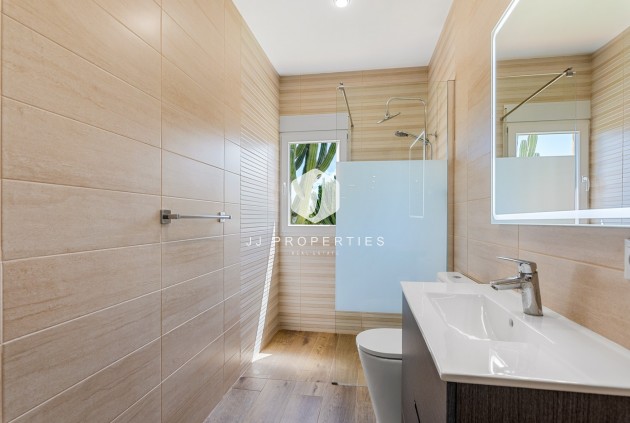 Tweedehands - Villa -
Los Montesinos - Costa Blanca