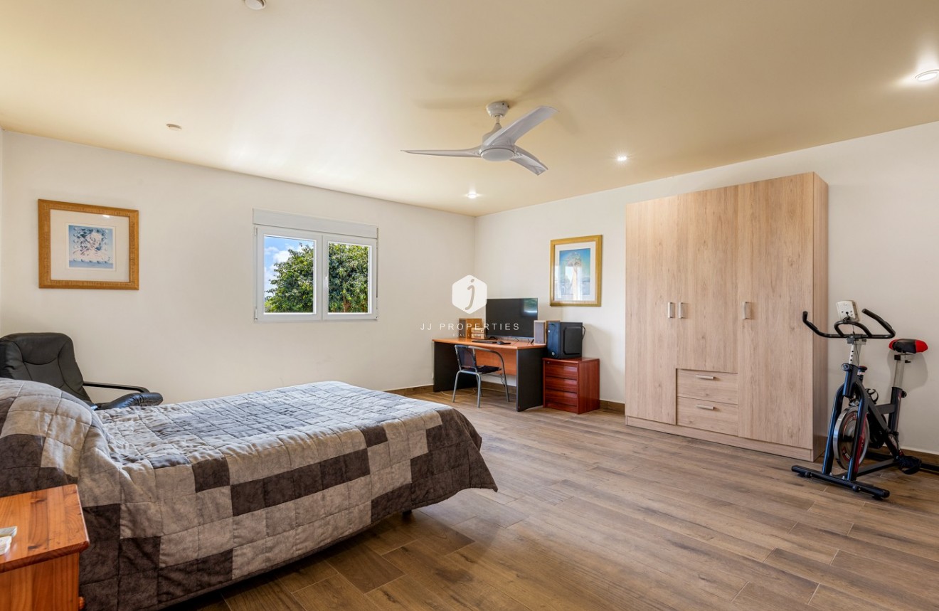 Tweedehands - Villa -
Los Montesinos - Costa Blanca