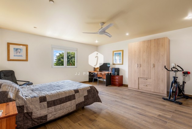 Tweedehands - Villa -
Los Montesinos - Costa Blanca