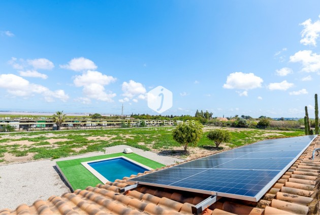 Tweedehands - Villa -
Los Montesinos - Costa Blanca