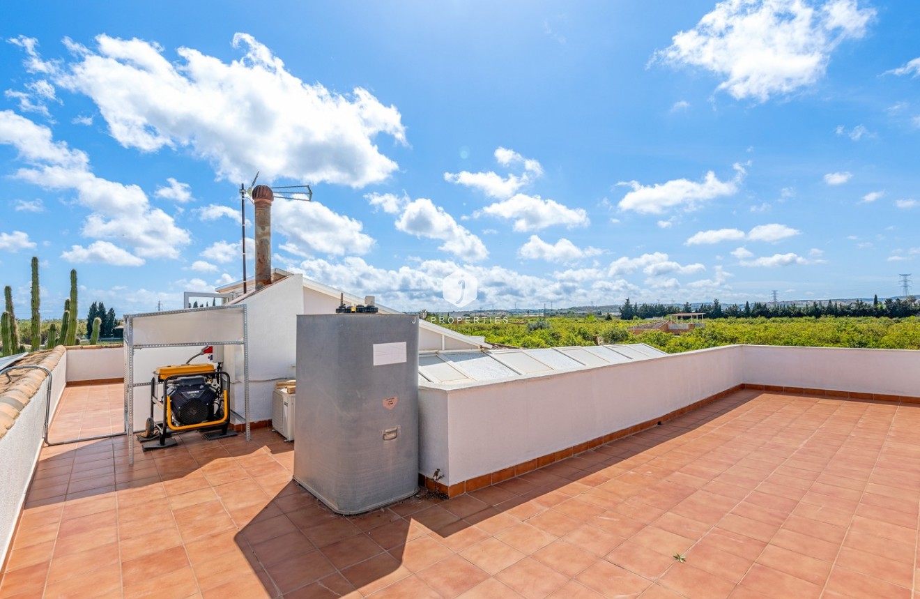 Tweedehands - Villa -
Los Montesinos - Costa Blanca