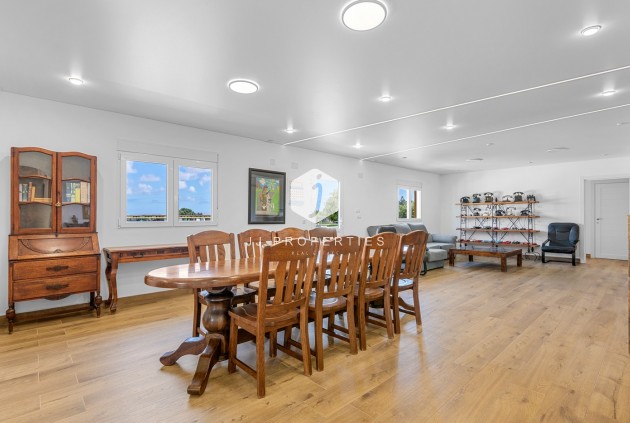 Tweedehands - Villa -
Los Montesinos - Costa Blanca