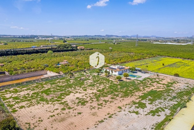 Tweedehands - Villa -
Los Montesinos - Costa Blanca