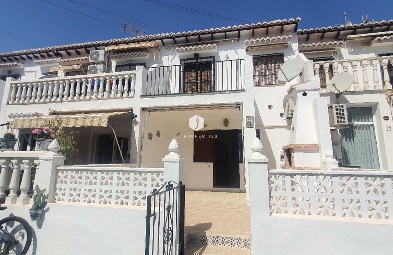 Tweedehands - Chalet -
Los Balcones - Costa Blanca