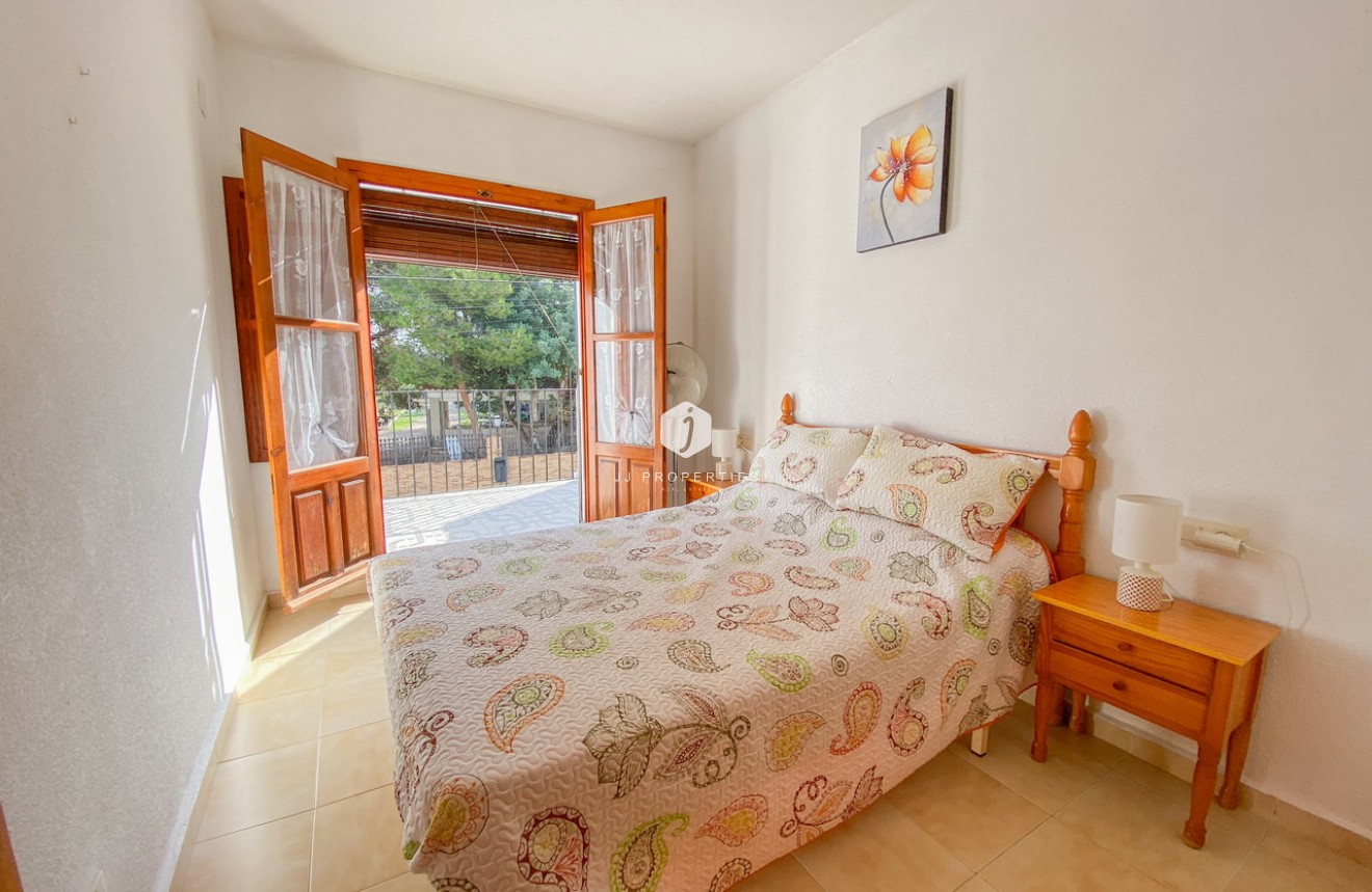 Tweedehands - Chalet -
Los Balcones - Costa Blanca