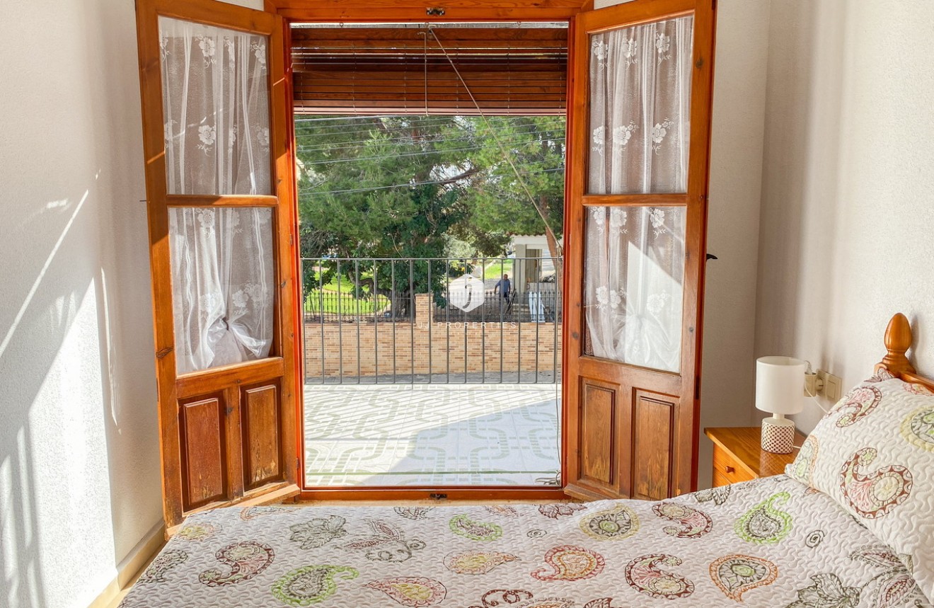 Tweedehands - Chalet -
Los Balcones - Costa Blanca