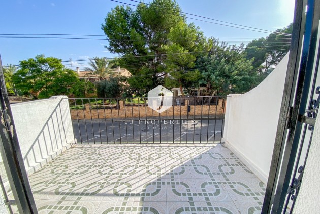 Tweedehands - Chalet -
Los Balcones - Costa Blanca