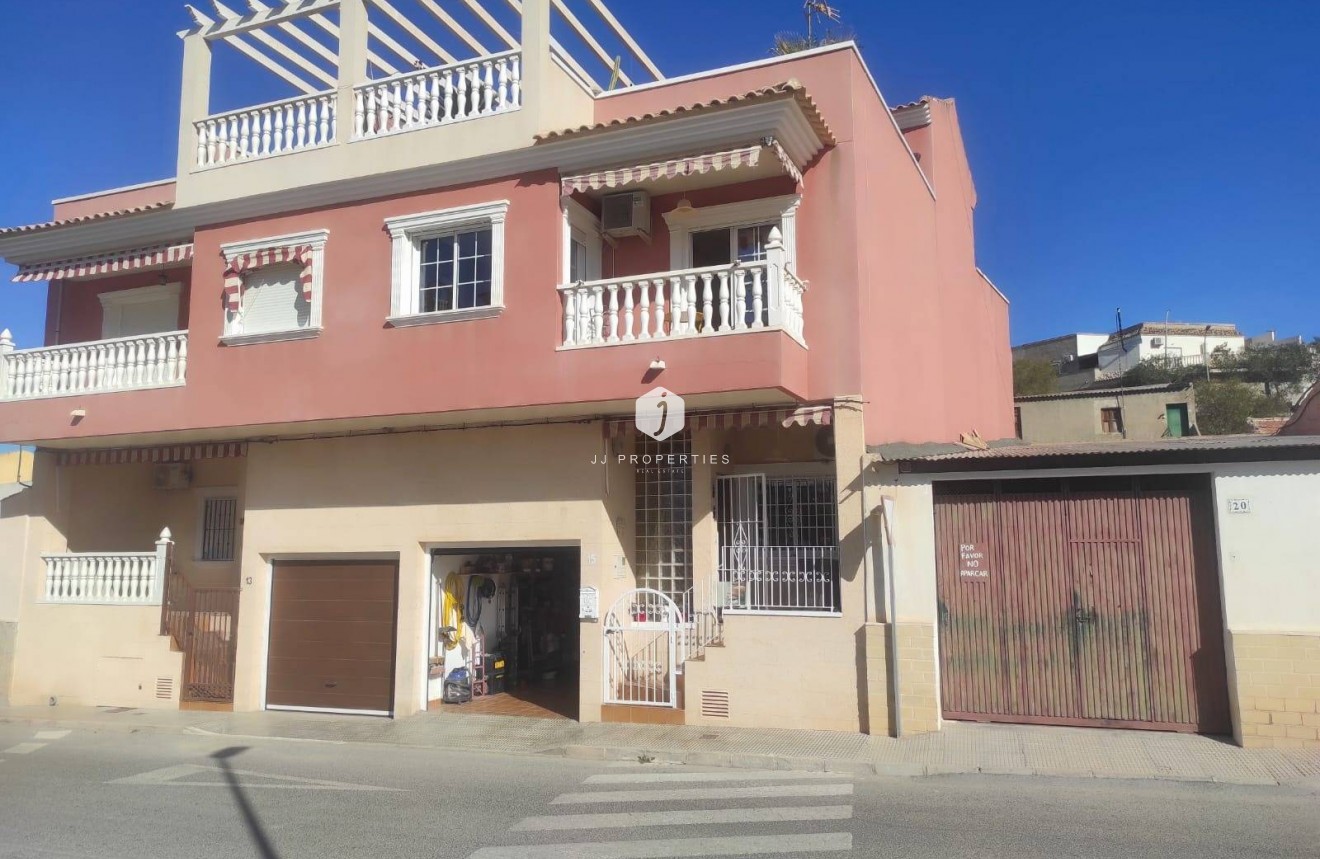 Tweedehands - Chalet -
Bigastro - Comunidad Valenciana